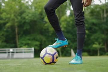 玩一波大的，英媒：曼联欲签54球全欧第一神将，拜仁球迷：想得美（配图示意）